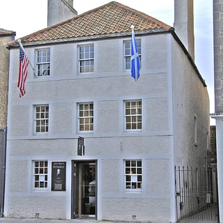 Glyn Satterley_1 Courtesy of John Muirs Birthplace - sq